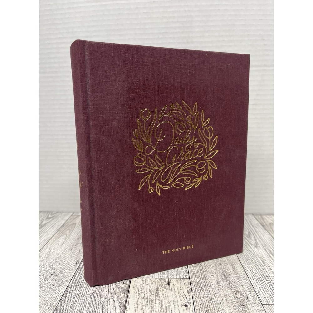 ESV Single Column Journaling Bible Daily Grace Co. Maroon Cloth Board Crossway